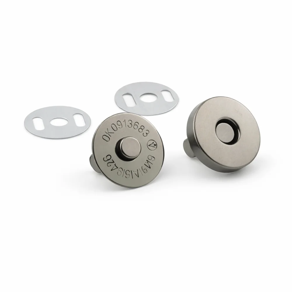 Кнопка магнітна 18 мм (темний нікель)